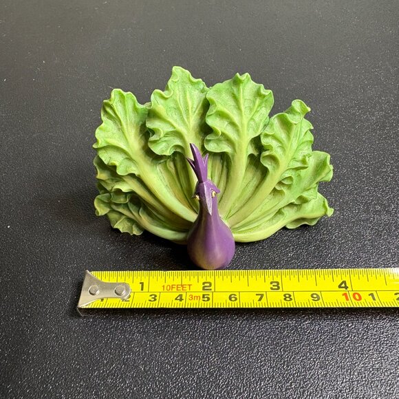 Home Grown by Enesco Resin Anthropomorphic Chinese Cabbage Peacock figurine - Picture 7 of 7